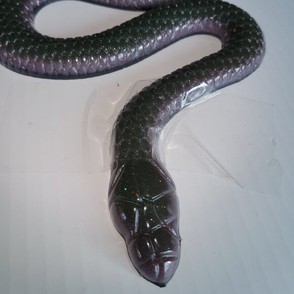 SNAKE winder BLACK Resin Figurine NEW collectible animal Cridder HANDMADE HOME - Picture 2 of 3